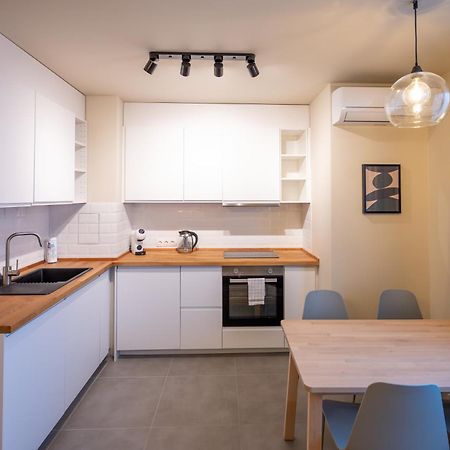 Design 1Bdr Apartment Near City Center Sofie Exteriér fotografie